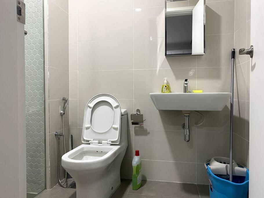 Lucky Continew Residence 1 Bedroom - Trx Kl Kuala Lumpur Exteriör bild